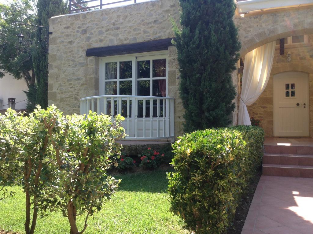 Rock House'S Villa Melody Platanias  Room photo