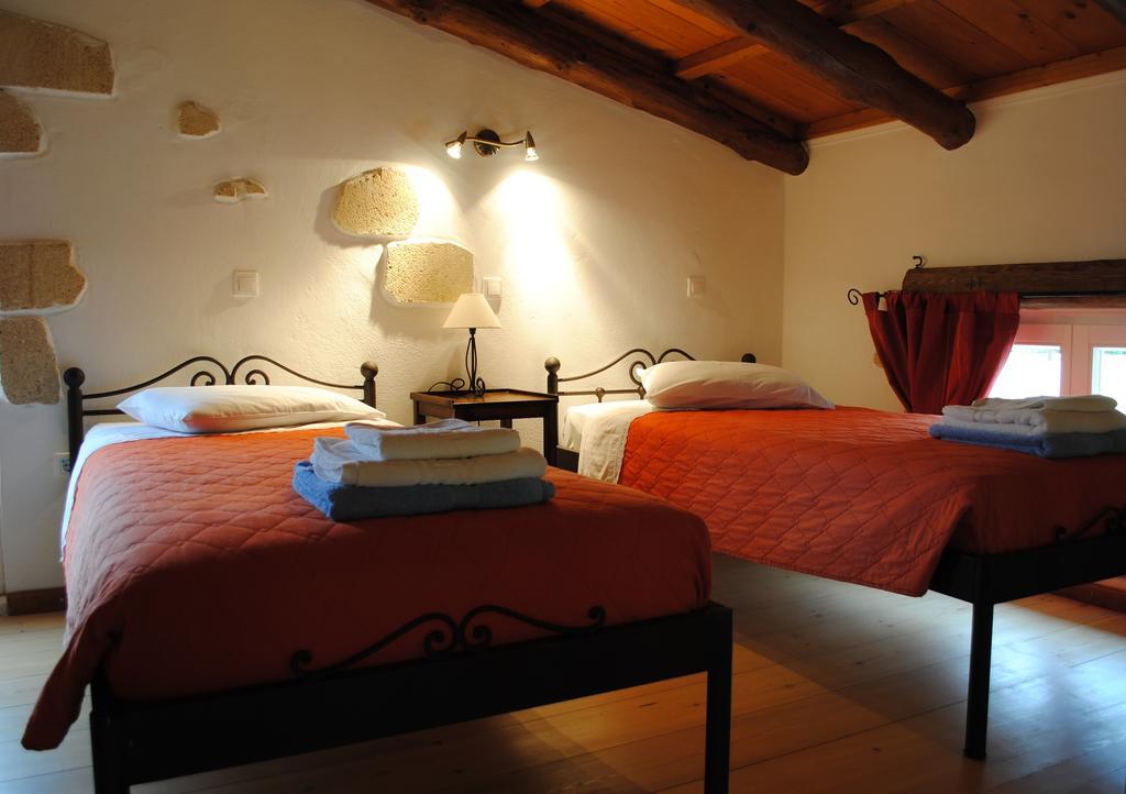 Rock House'S Villa Melody Platanias  Room photo
